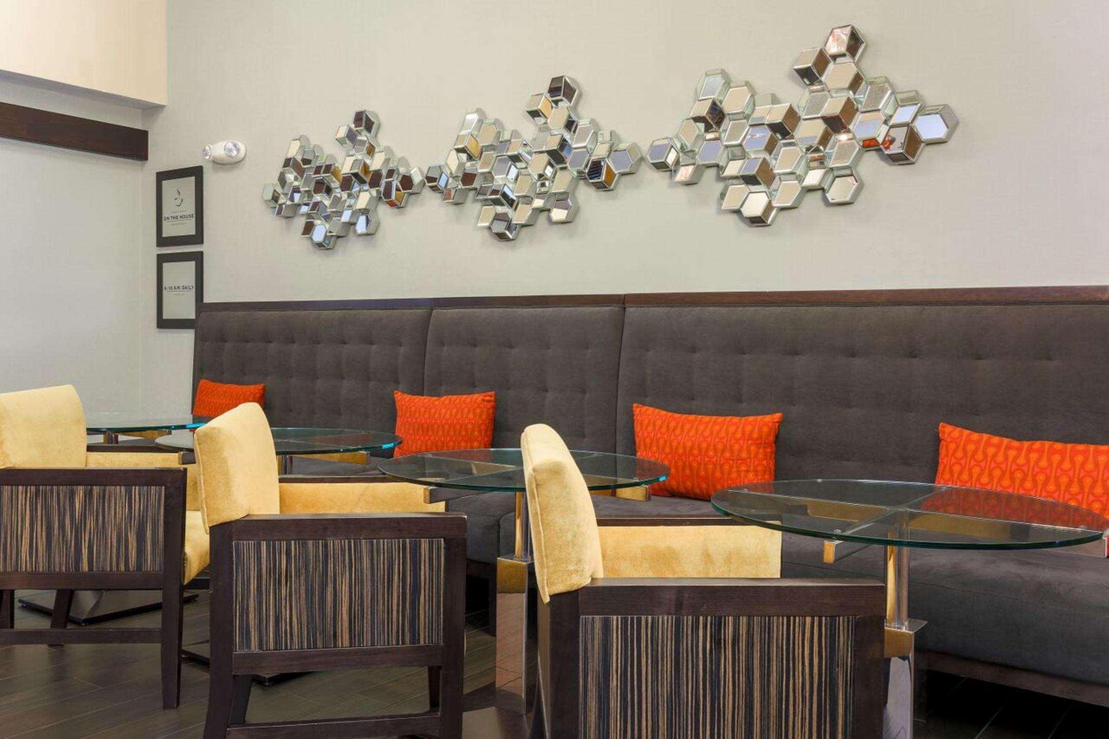 Hampton Inn Memphis-Southwind Bagian luar foto