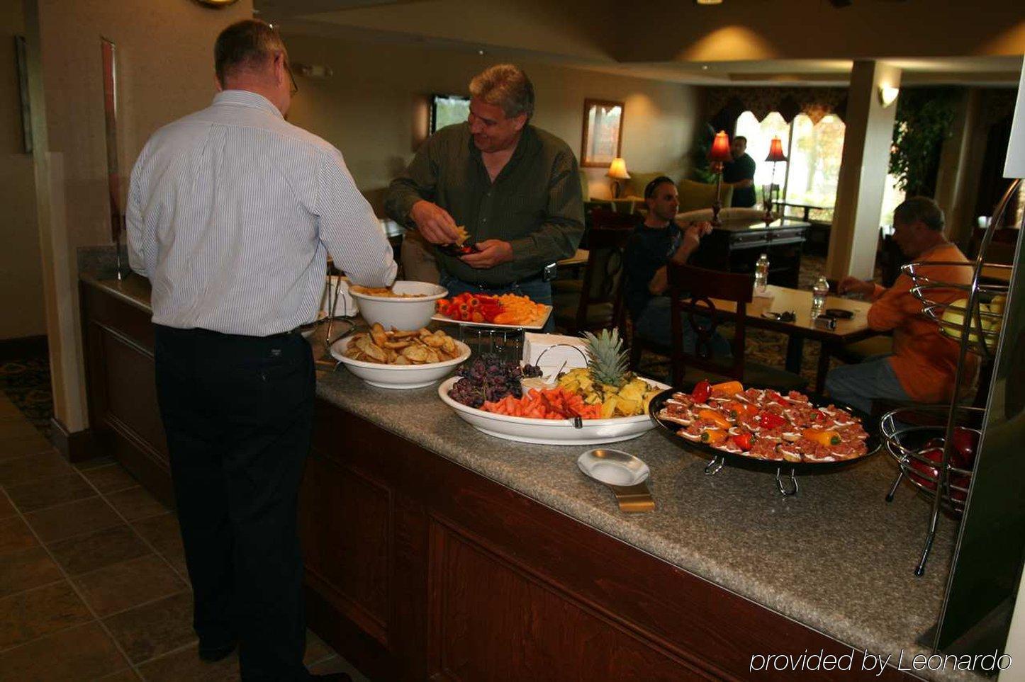 Hampton Inn Memphis-Southwind Restoran foto